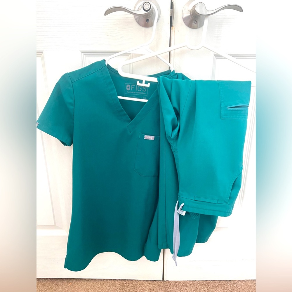 Fig scrub set Hunter green xxs